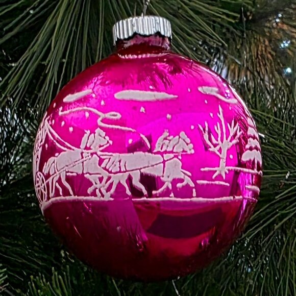 VTG Shiny Brite Stencil Stagecoach Pink Glass Christmas Ornament Horses Snow MCM - Picture 2 of 12